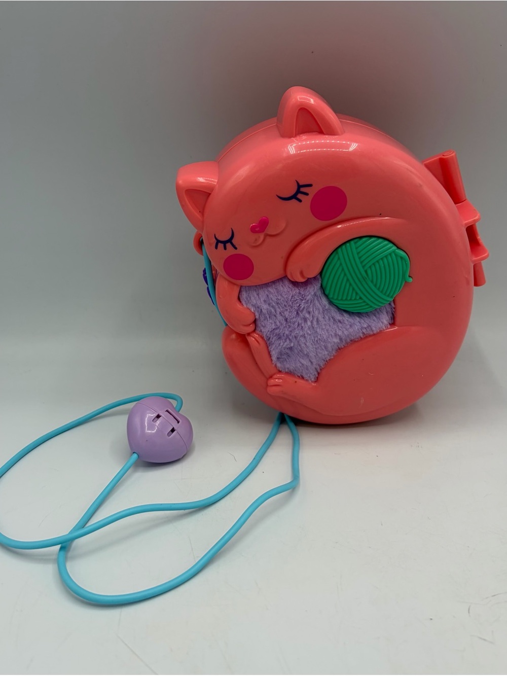 Polly Pocket Starring Shani Cuddly Cat Purse Playset Accessories Vet Theme